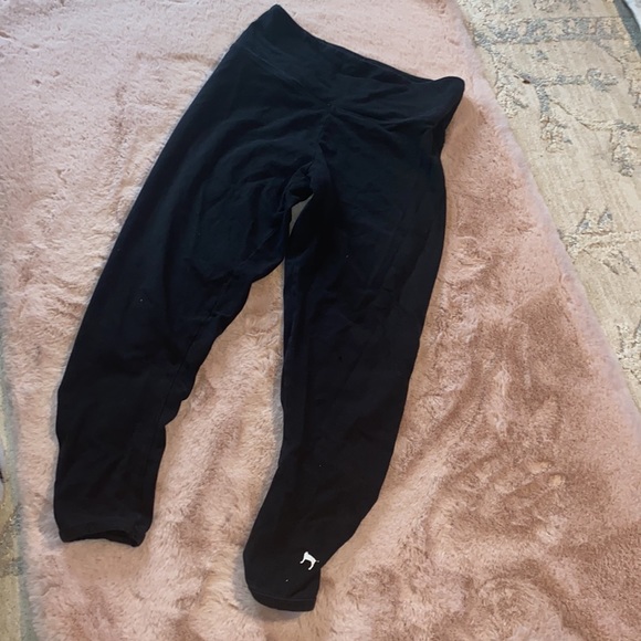 Pink yoga pant. Size medium. Black - Picture 4 of 6